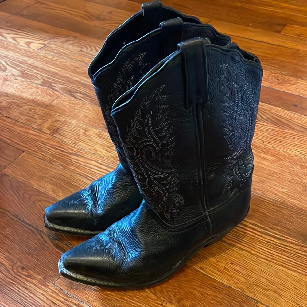 SANTA FE BOOT CO BLACK COWBOY BOOTS